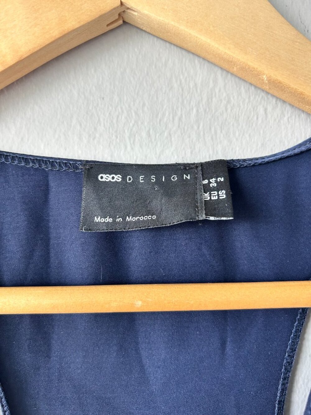 ASOS DESIGN Bias Cut Plunge Satin Midi Dress Racerback Navy US 2 NWT - Picture 3 of 9